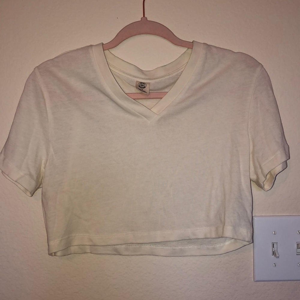 Cream v neck crop top